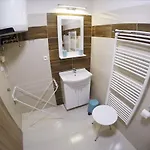 Rose Apartment *