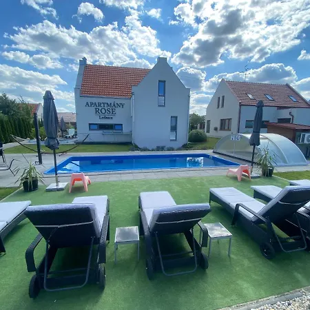 Rose Διαμέρισμα *